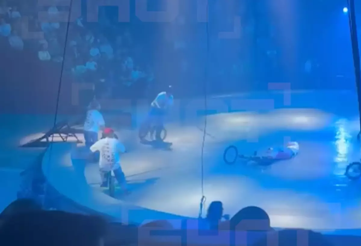 Артист цирка потерял сознание во время представления