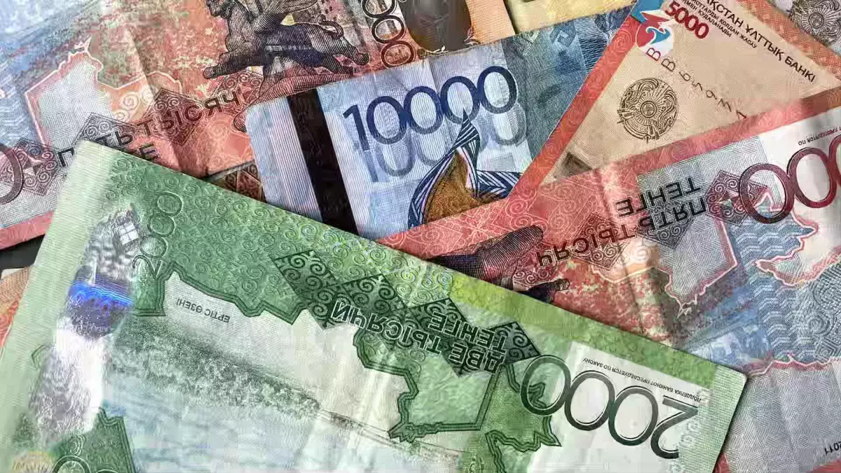 Банкир назвал казахстанцам простой способ не терять доход