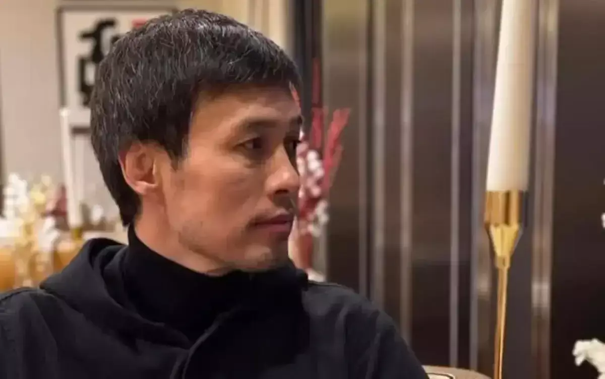 У певца Ердоса Канаева умер отец