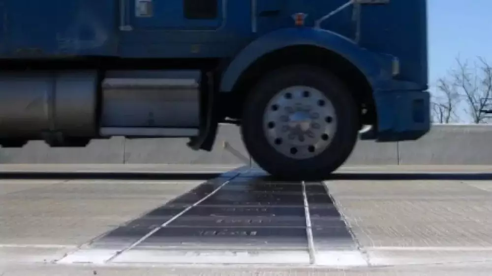 “13-тонная иллюзия“. Депутат назвал 3 системные ошибки