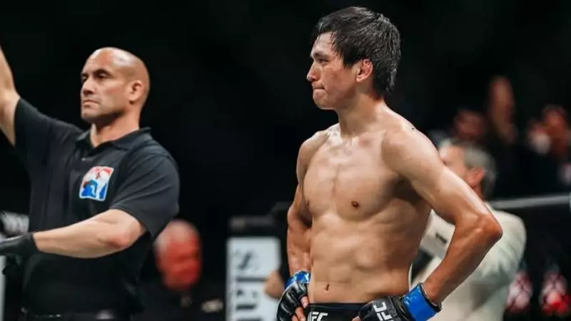 Қазақ файтері Азат Максум UFC құрамынан шығарылды