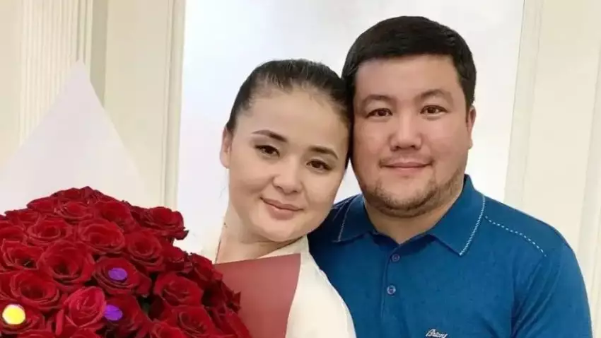 "Тоқалына көнбеймін": Мөлдір Мұқанова Тұрсынбекке қатысты ойын ашық айтты (ВИДЕО)