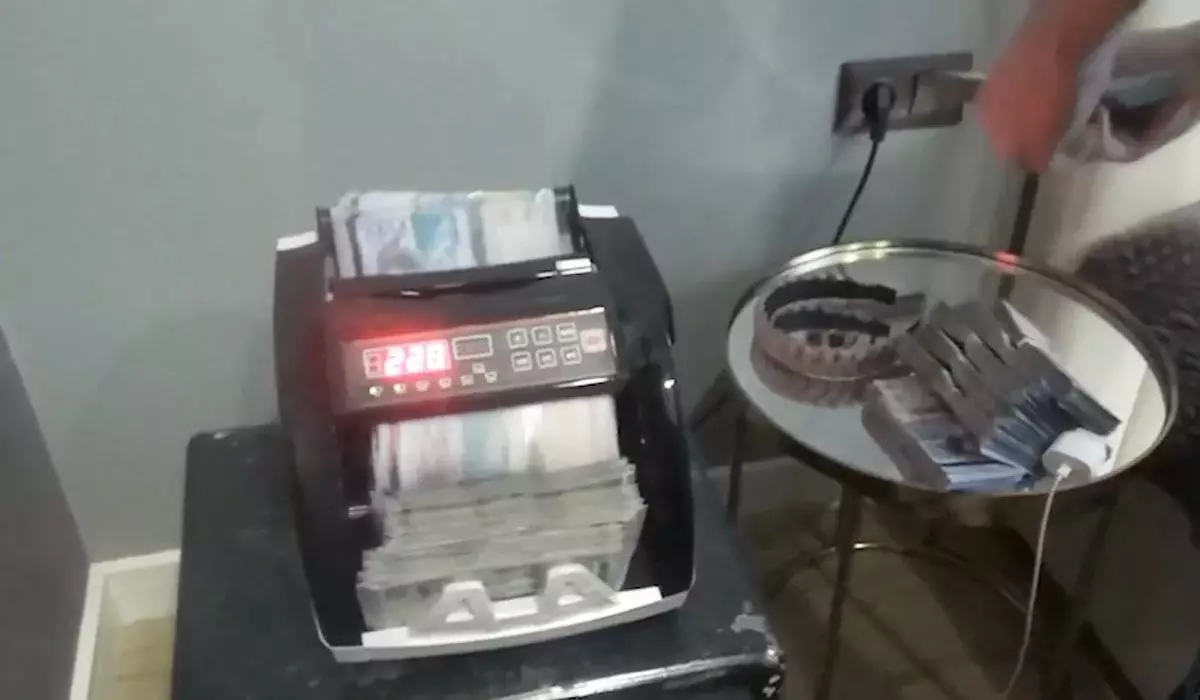 «Бес жыл бұрын да сотталған»: Ақтөбеде онлайн казино ойнатқандар 9 жыл түрмеде отырады (ВИДЕО)