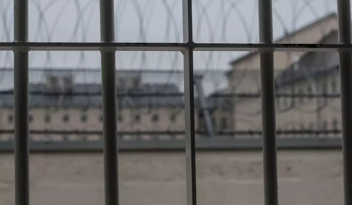 Осужденный за изнасилование скончался в колонии Семея