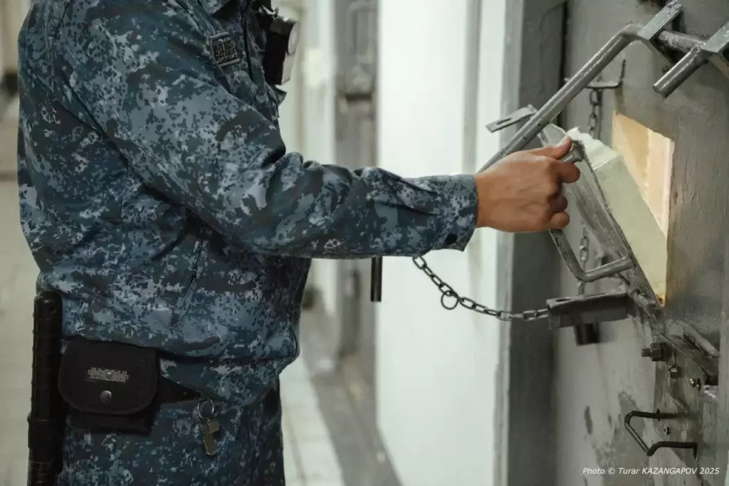 В колонии Семея умер осуждённый: власти опровергли слухи о массовом ЧП
