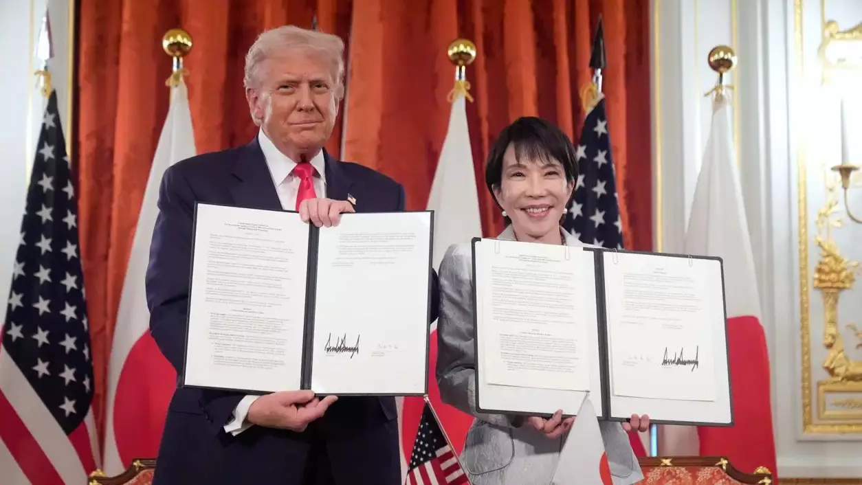 “Жаңа алтын дәуір басталды”: Трамп пен Жапонияның премьер-министрі маңызды келісімге қол қойды 