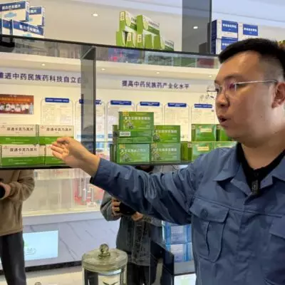 От народных рецептов к промышленным препаратам: в Синьцзяне активно развивается этномедицина