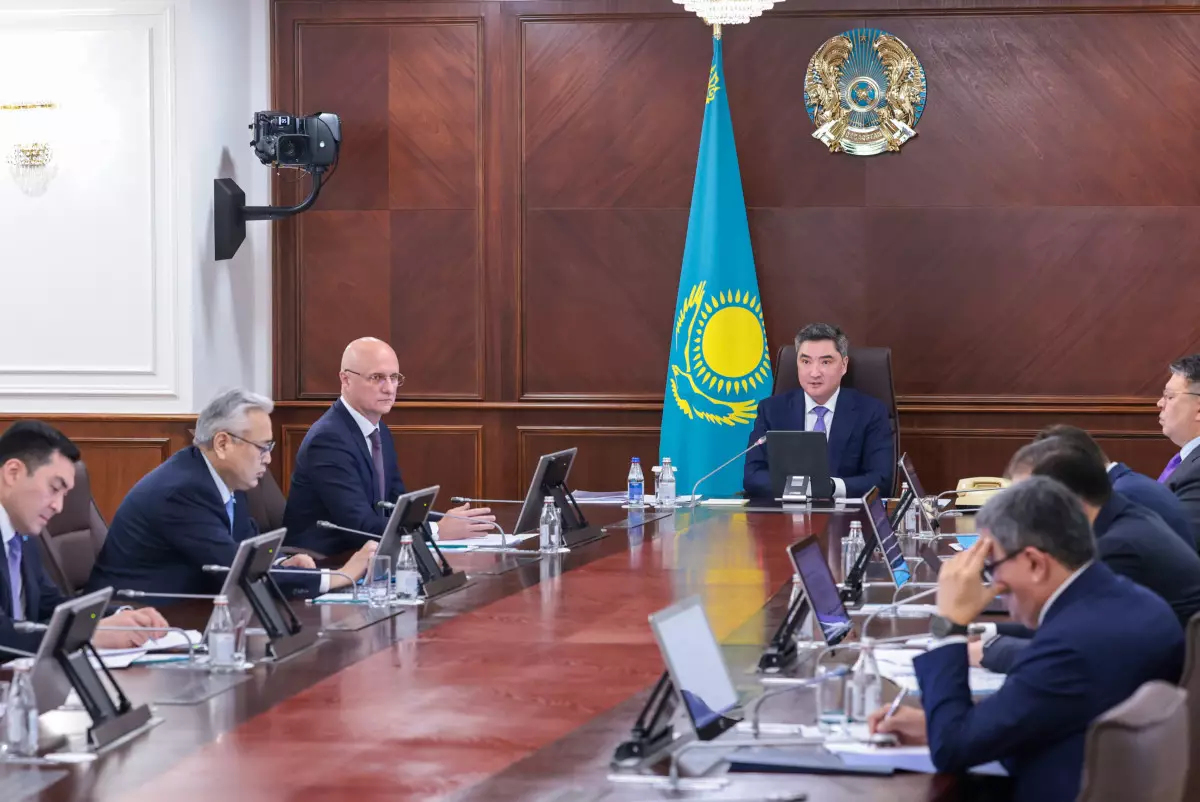 Бектенов поручил начать строительство ТЭЦ в Семее и Усть-Каменогорске до конца марта 2026 года