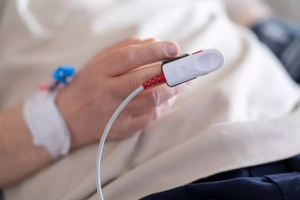 Взрыв газа в Актау: медики рассказали о состоянии пострадавших