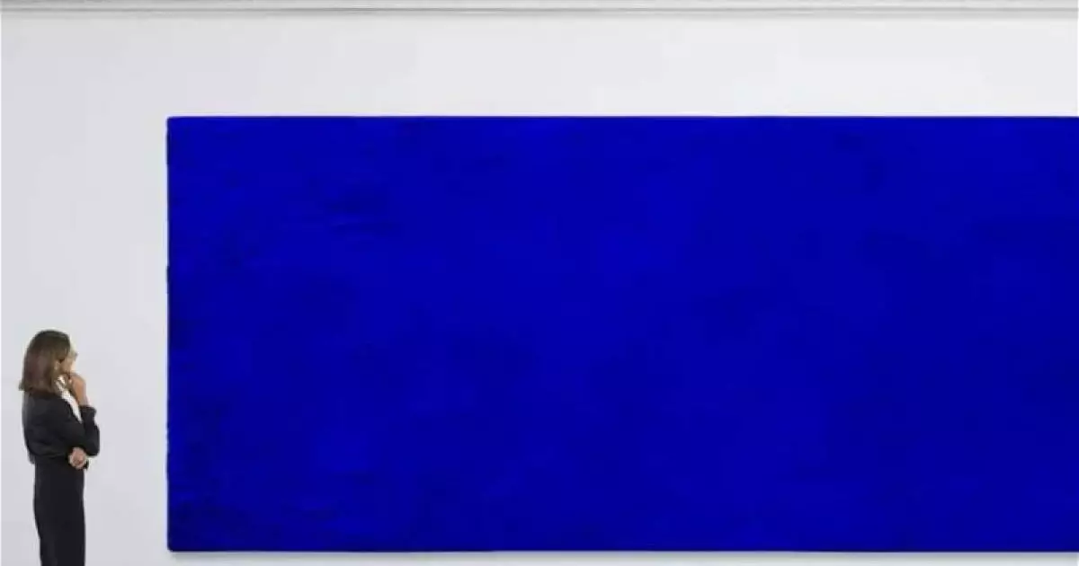  Көк төртбұрыш 21,4 млн долларға сатылды 