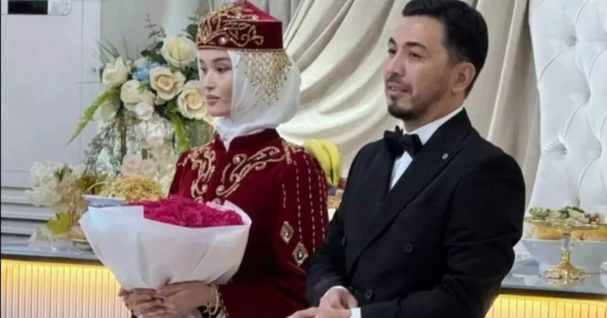  Дәурен Айдарқұлов үшінші әйеліне құда түсіп, ұзатып алды (ВИДЕО) 