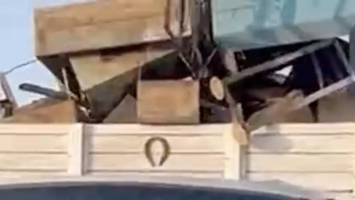 Зираттан темір қоршауларды "ұрлағандар" видеоға түсіп қалды