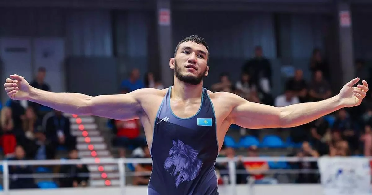  Сүйінші, ағайын! Ризабек Айтмұхан әлем чемпионатында тарихи жеңіске жетті 