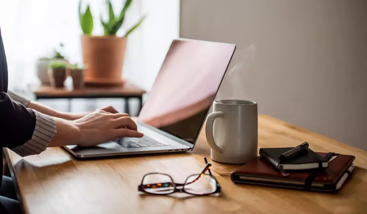 Кто в Казахстане может работать по гибкому графику: разъяснение Минтруда (ВИДЕО)