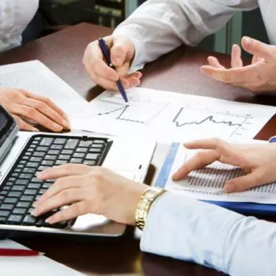 Почти 9 тысяч казахстанцев начали свой бизнес благодаря государственным грантам