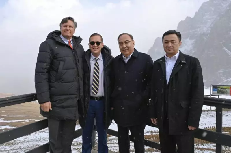 Спецпредставитель Трампа и заместитель госсекретаря США прилетели в Алматы