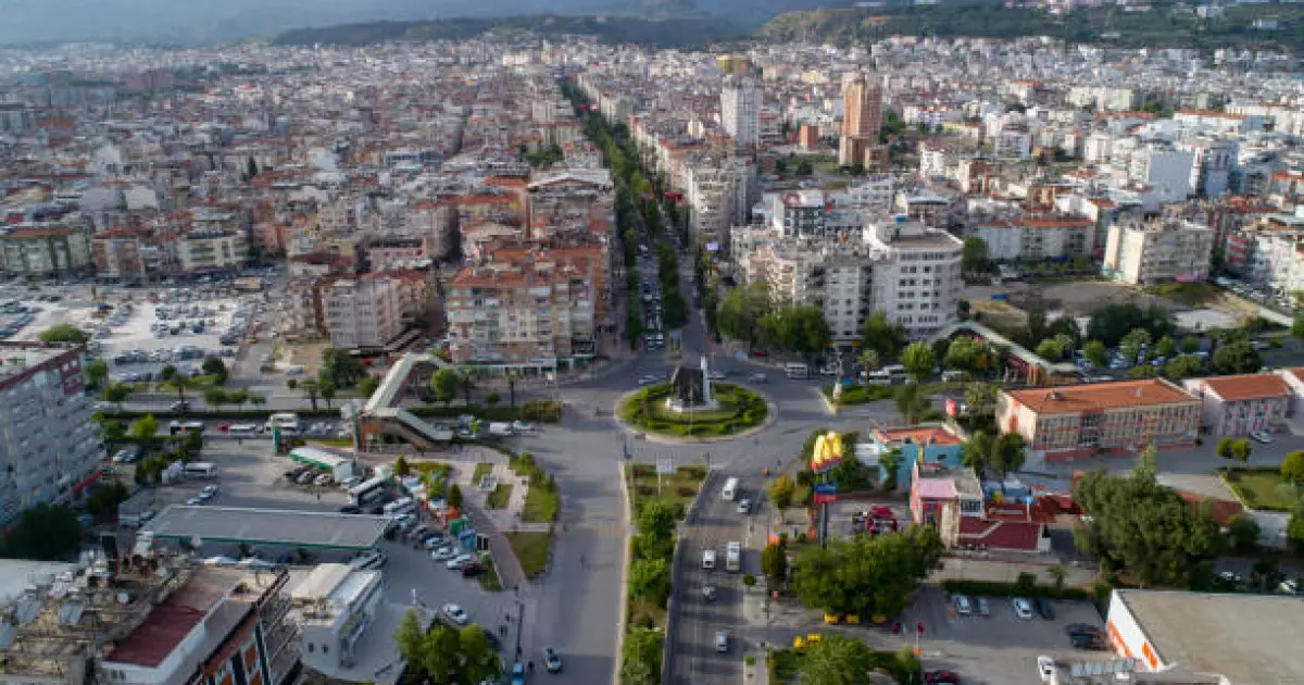   Түркияда магнитудасы 6 баллдан асатын жер сілкінісі болды   