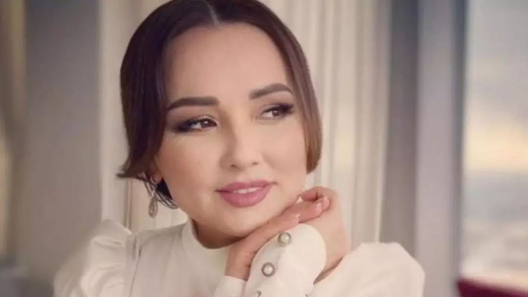 "Көзіме жас толып, жүрегім ауырды" деген әнші Жазира жанын ауыртқан жағдай туралы айтты