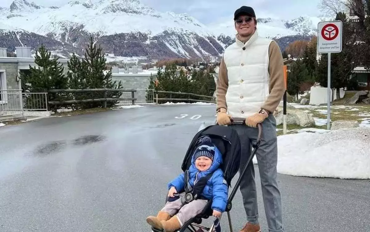 «Он забирает мои Rolex»: Бублик рассказал о своём «маленьком боссе»