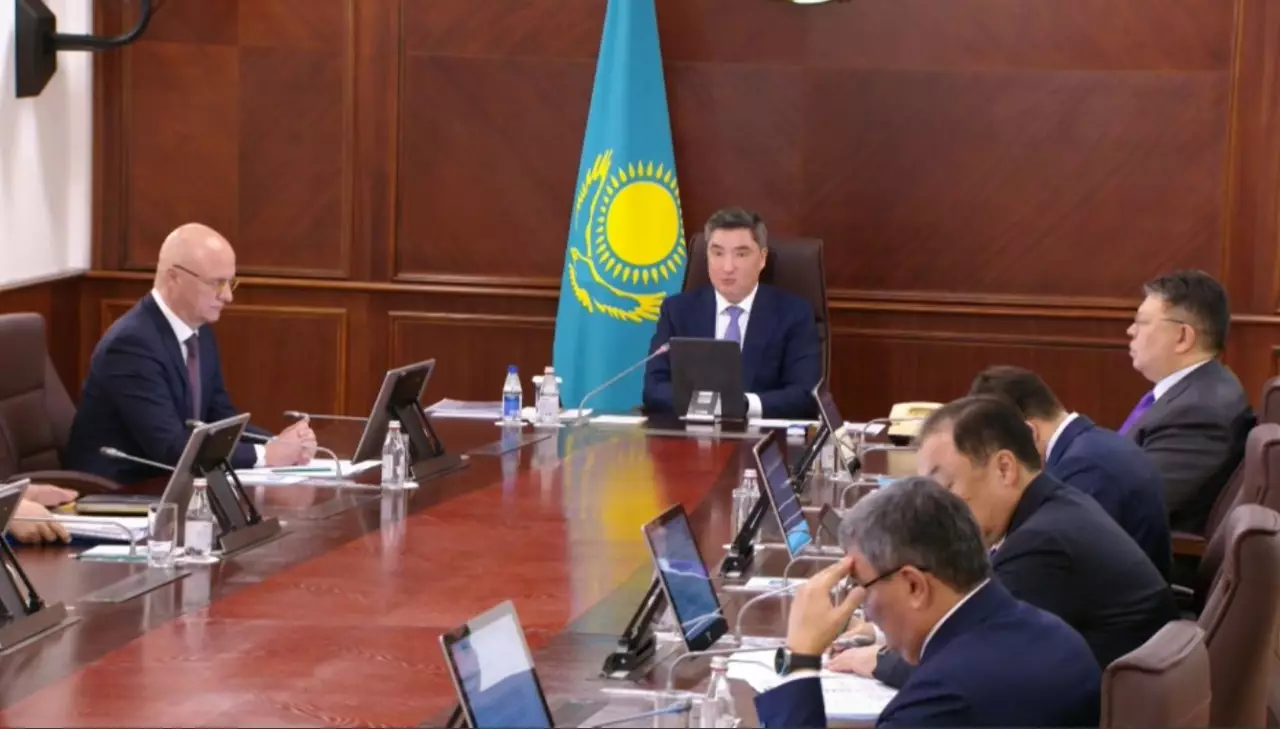 Олжас Бектенов: Энергетика саласы қарқынды дамуы тиіс