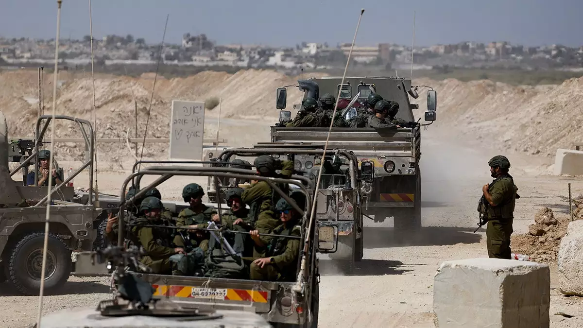 Израильский военный представитель заявил, что ХАМАС нарушил перемирие, обстреляв солдат ЦАХАЛ в секторе Газа.