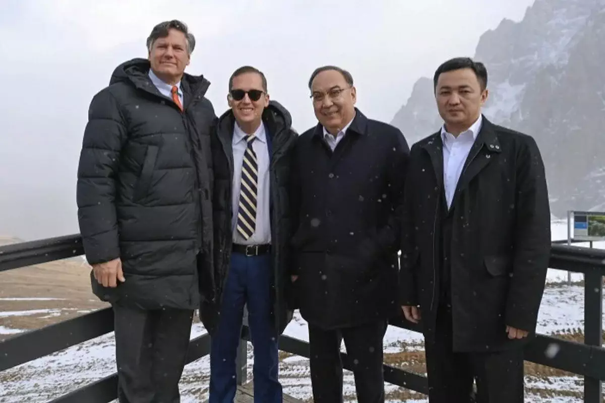 Спецпредставитель Трампа и замгоссекретаря США прибыли с визитом в Казахстан (ФОТО)