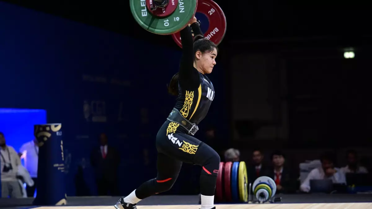 Ауыр атлет Нұрсыйла Берікбол қола жүлдеге ие болды