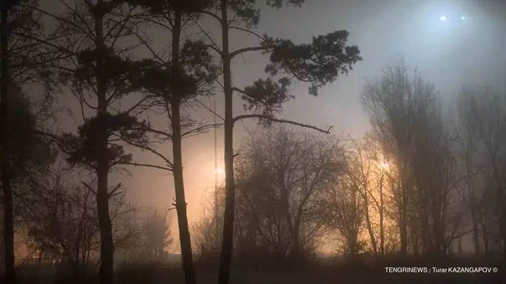 Туман и опасность пожара: в 12 областях объявлено штормовое предупреждение