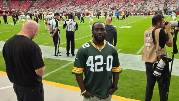 Кроуфорд намекнул на бой с Алимханулы и получил ответ