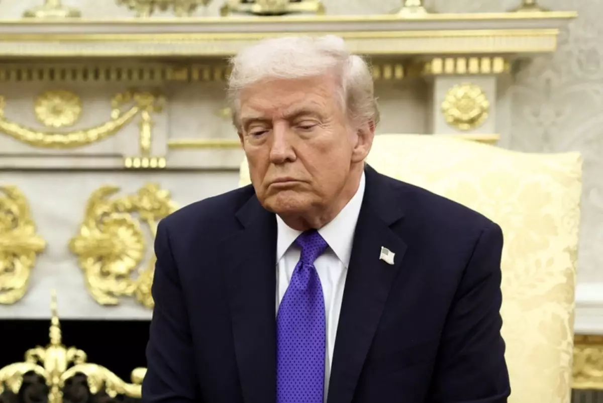 Популярность Трампа в США упала до рекордного минимума