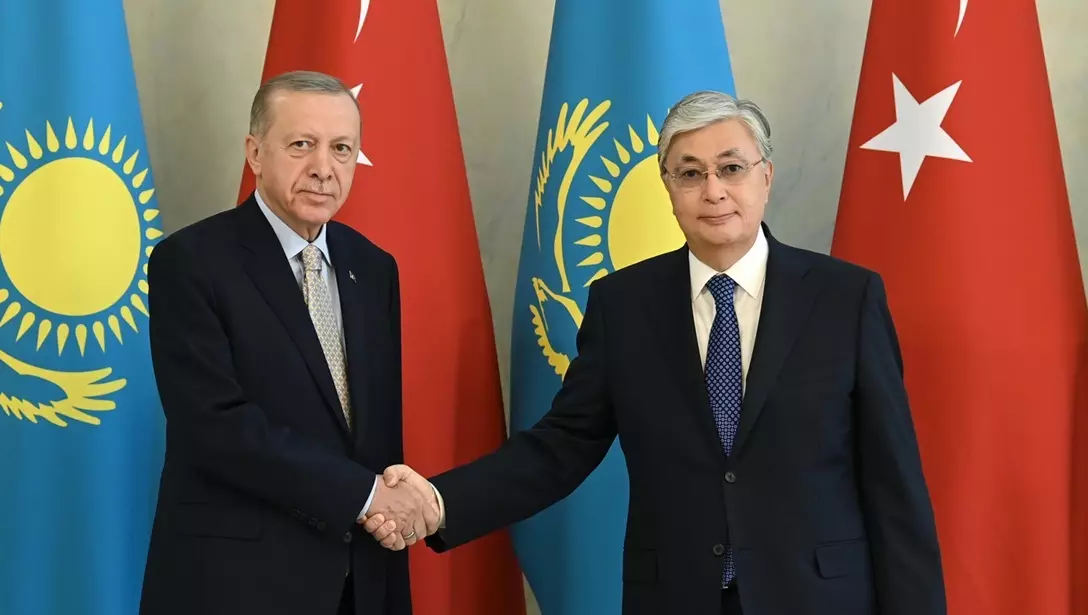 Токаев поздравил Эрдогана