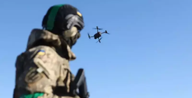 Украинские дроны атаковали Москву, НПЗ и химзавод в регионах России