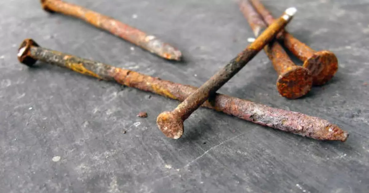  Шымкентте бір жасар бала 4 сантиметрлік шеге жұтып қойған 