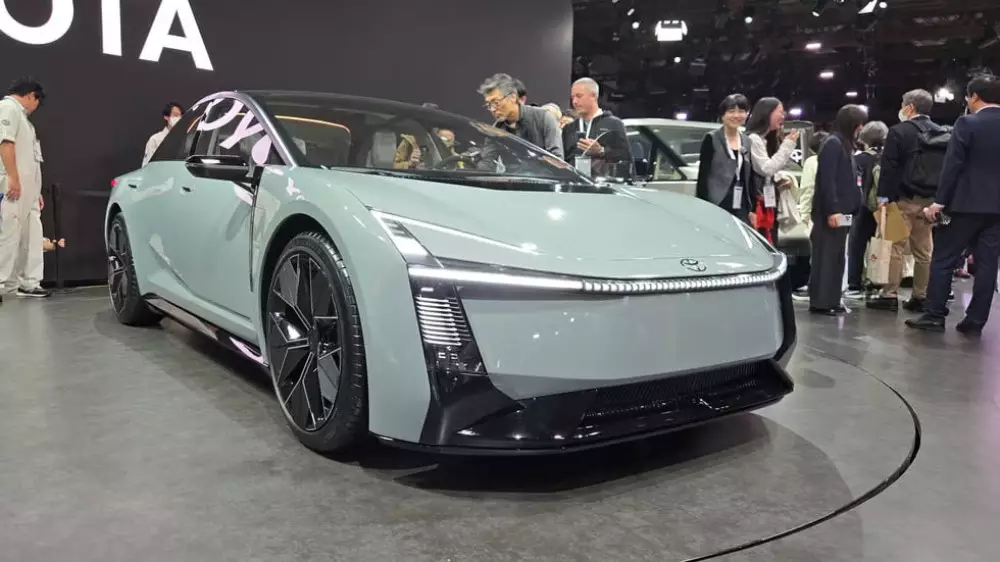 Новая Toyota Corolla произвела фурор на Токийском автосалоне