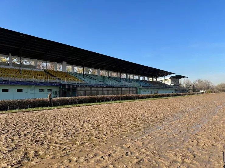 90 жылдық тарихы бар: Алматыдағы ипподромның орнына тұрғын үй салынғалы жатыр ма?