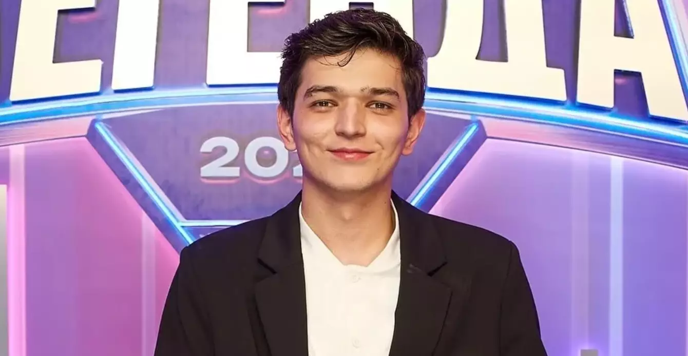 Выразивший неприязнь к цветам флага Казахстана заявил об отмене концертов