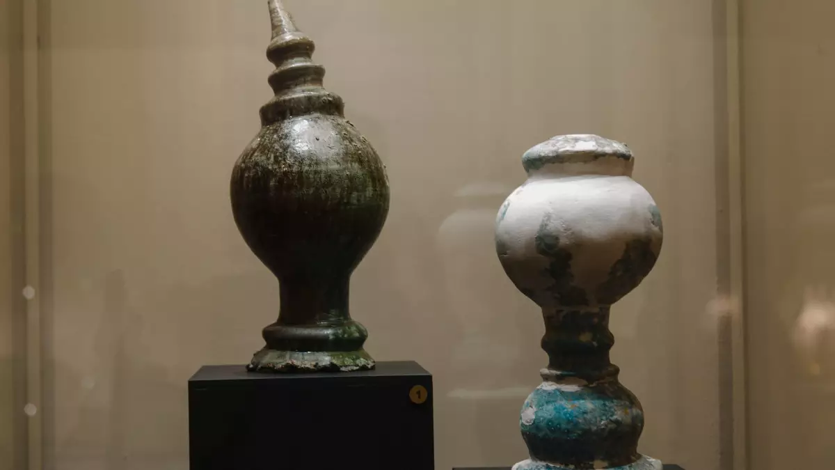 Депутат дабыл қақты: Құнды заттар шетелге кетіп жатыр