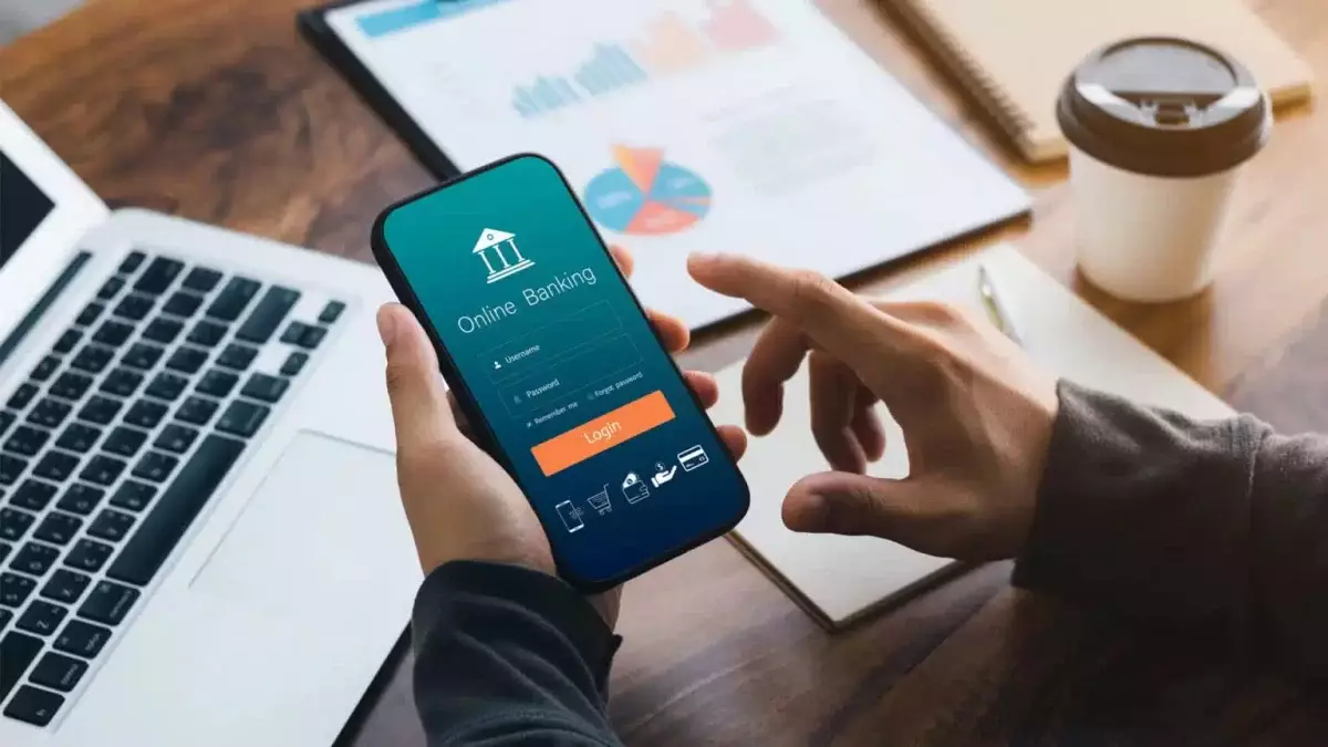 Переводы из Kaзахстана изменили географию: Азербайджан и Apмения в топe