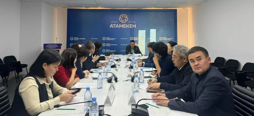 В Казахстане острый дефицит кадров в сфере транспорта и логистики – НПП "Атамекен"