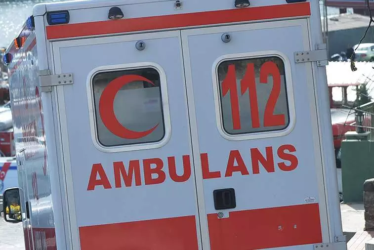 В Турции обрушилось шестиэтажное здание