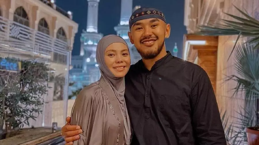 Абай Асылхан актриса Жанель Мақажанмен қалай үйленгенін айтты