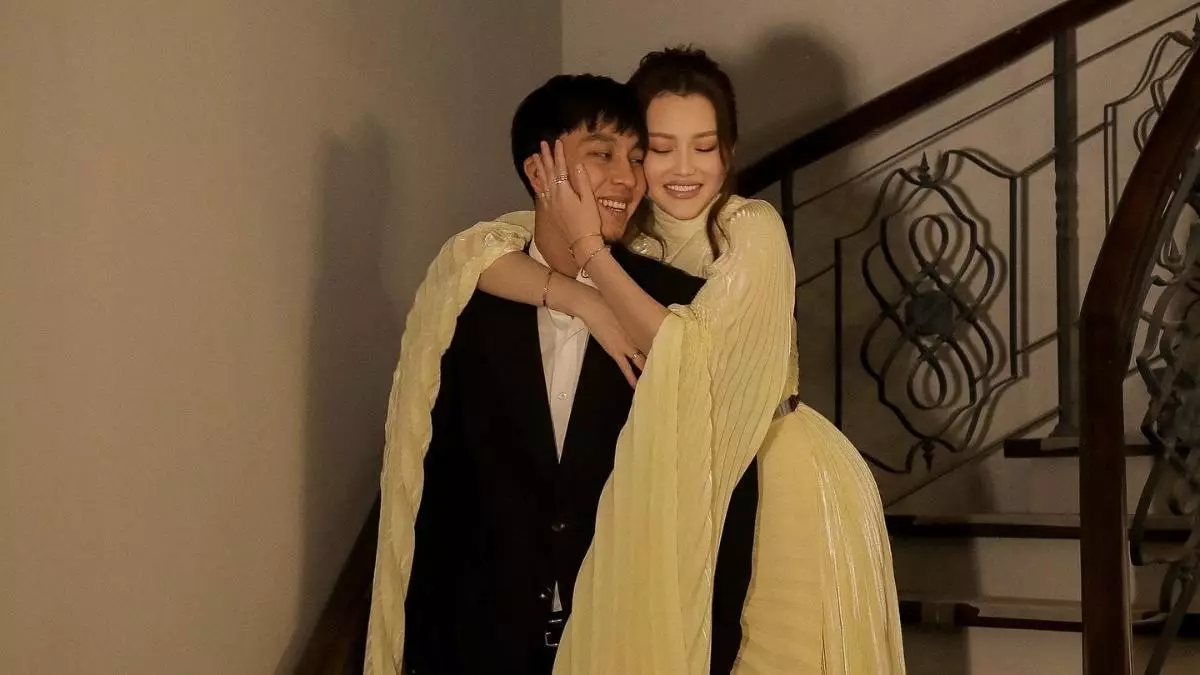 «Тентек қыздан тема келіншекпін»: Ерке Есмахан боқтайтынын ашық айтты