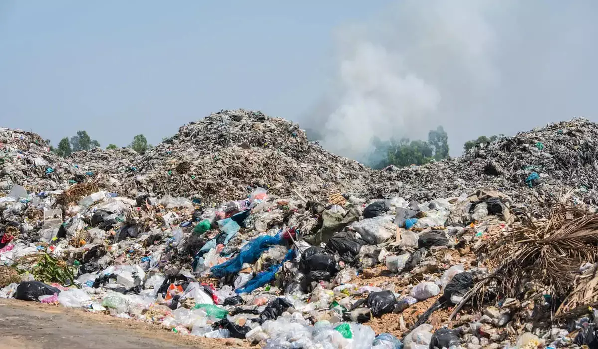 Депутат Зеренді ауданындағы 79 ауылдың қоқысы қайда төгіліп жатқанын айтты