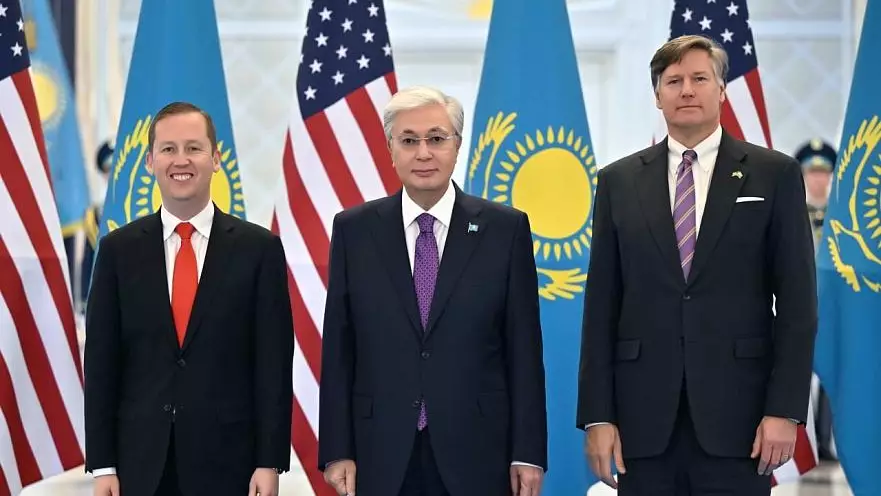 Қасым-Жомарт Токаевқа АҚШ Президенті Трамптың сәлемі жеткізілді
