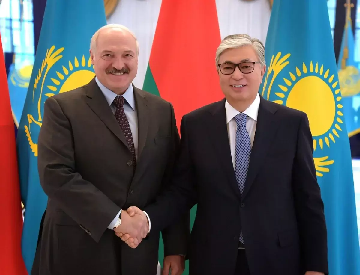 Состоялся телефонный разговор Касым-Жомарта Токаева с  Александром Лукашенко