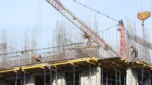 Алматыда құрылыс компаниясы заң бұзғаны үшін лицензиясынан айырылды