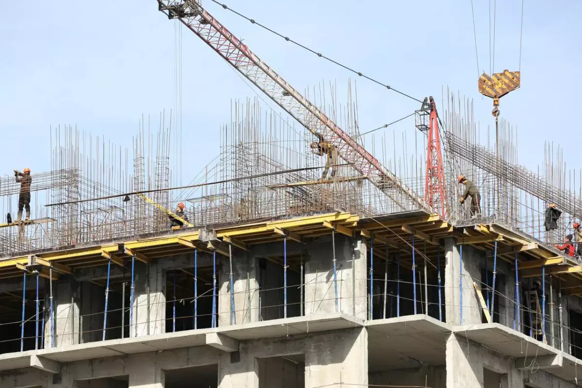 Алматыда құрылыс компаниясы заң бұзғаны үшін лицензиясынан айырылды