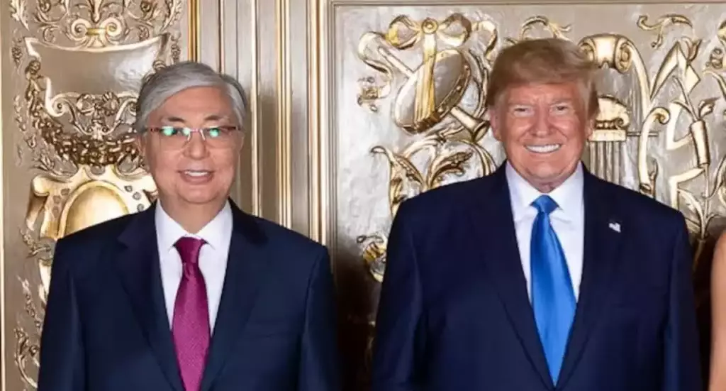 Трамп передал Токаеву привет через спецпредставителя США