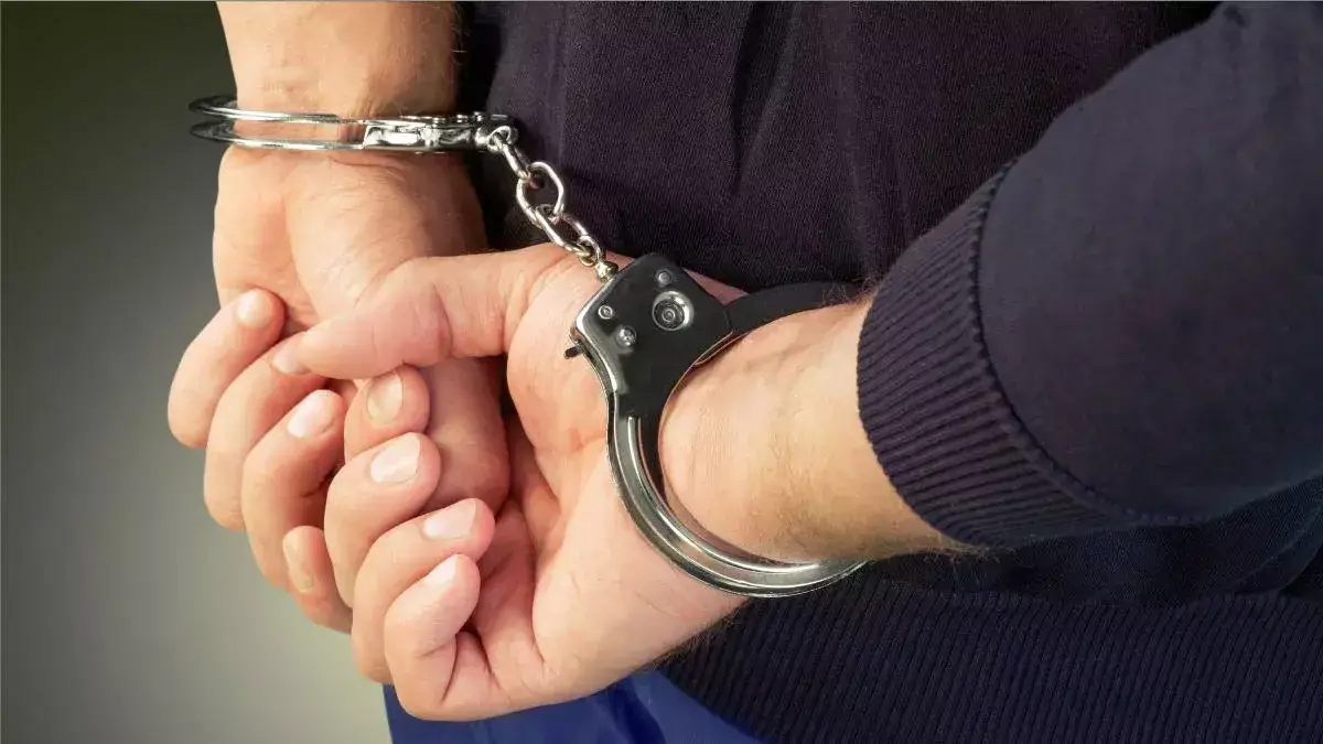 Масштабное задержание КНБ в Казахстане: под следствием оказались 13 полицейских - новости на Lada.kz 29.10.2025