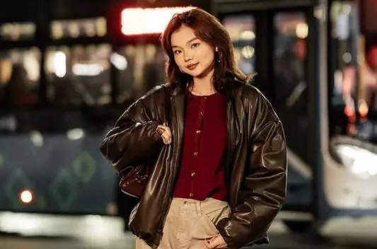 «Оған ауыр сөздер жазады, қорлайды»: Қайрат Нұртастың қызына қатысты кибербуллинг ісімен Оқу-ағарту министрлігі айналысады